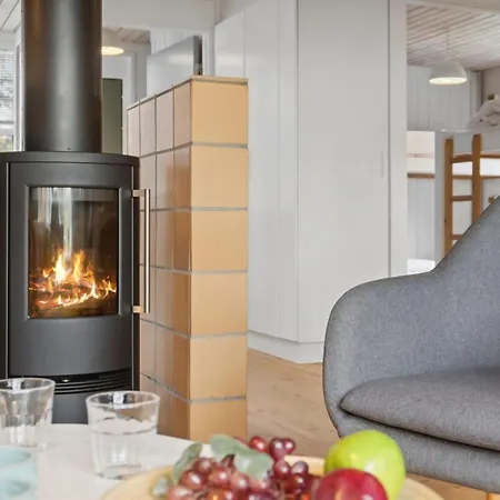 Nyaraló Julkil - 250m From The Sea By Interhome *