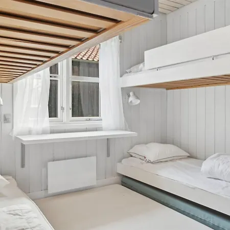 Julkil - 250m From The Sea By Interhome Nyaraló